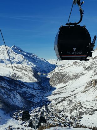 Vla disere ski lift and village panorama